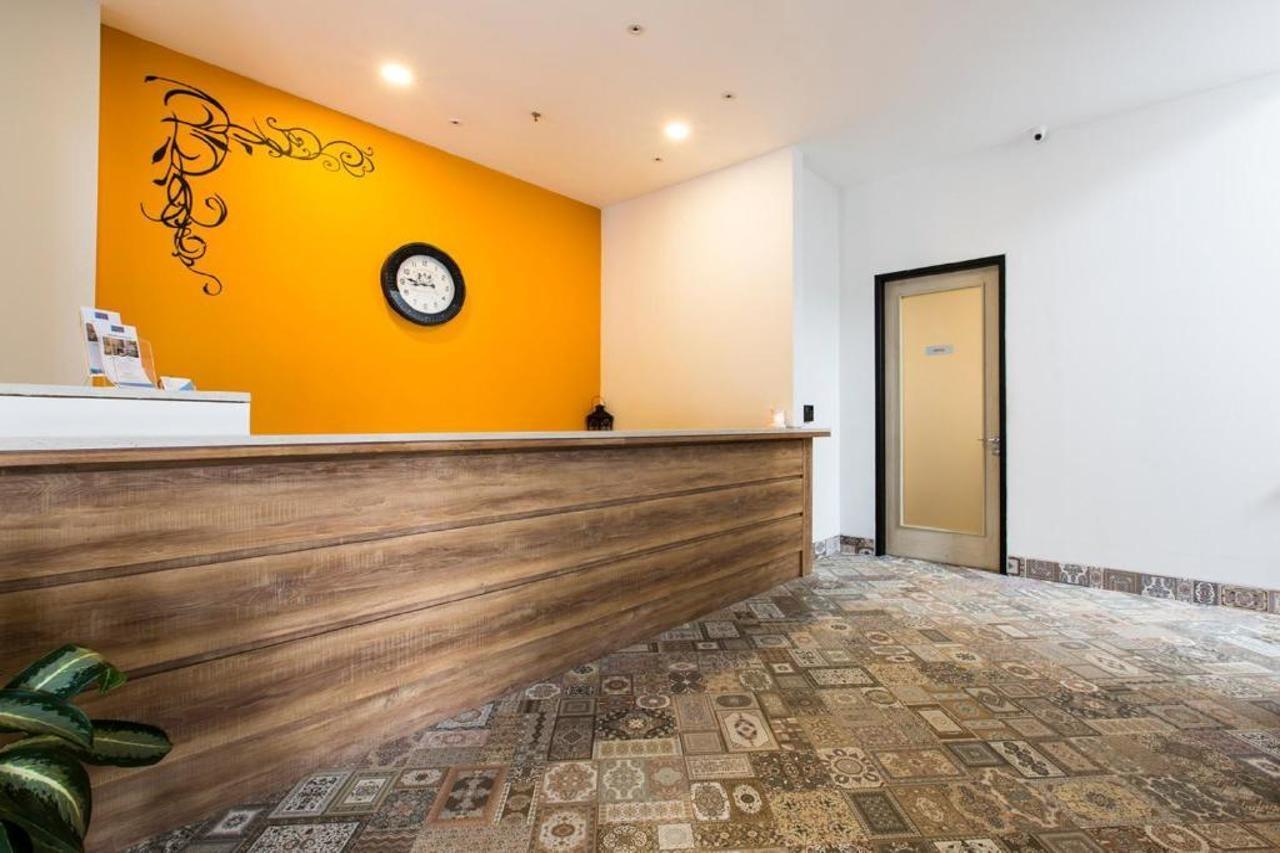 Sparks Odeon Sukabumi, Artotel Curated Luaran gambar