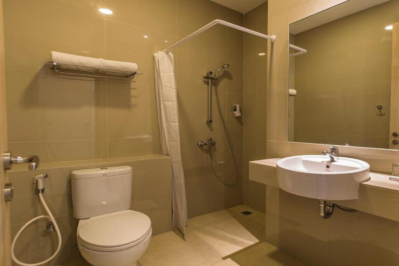 Sparks Odeon Sukabumi, Artotel Curated Luaran gambar
