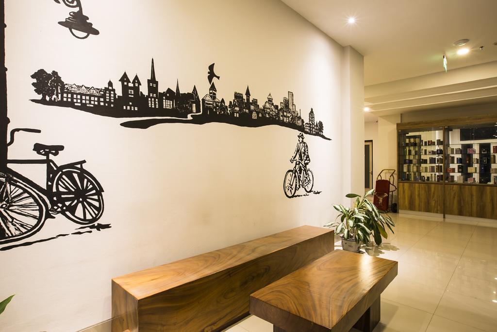 Sparks Odeon Sukabumi, Artotel Curated Luaran gambar